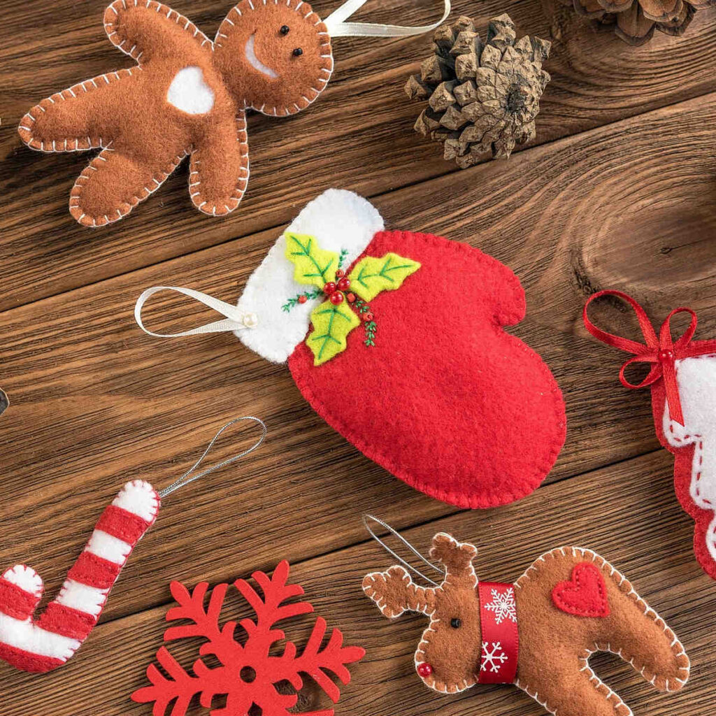DIY Christmas felt decorations.